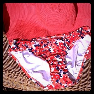 Lands’ End multi floral bottoms